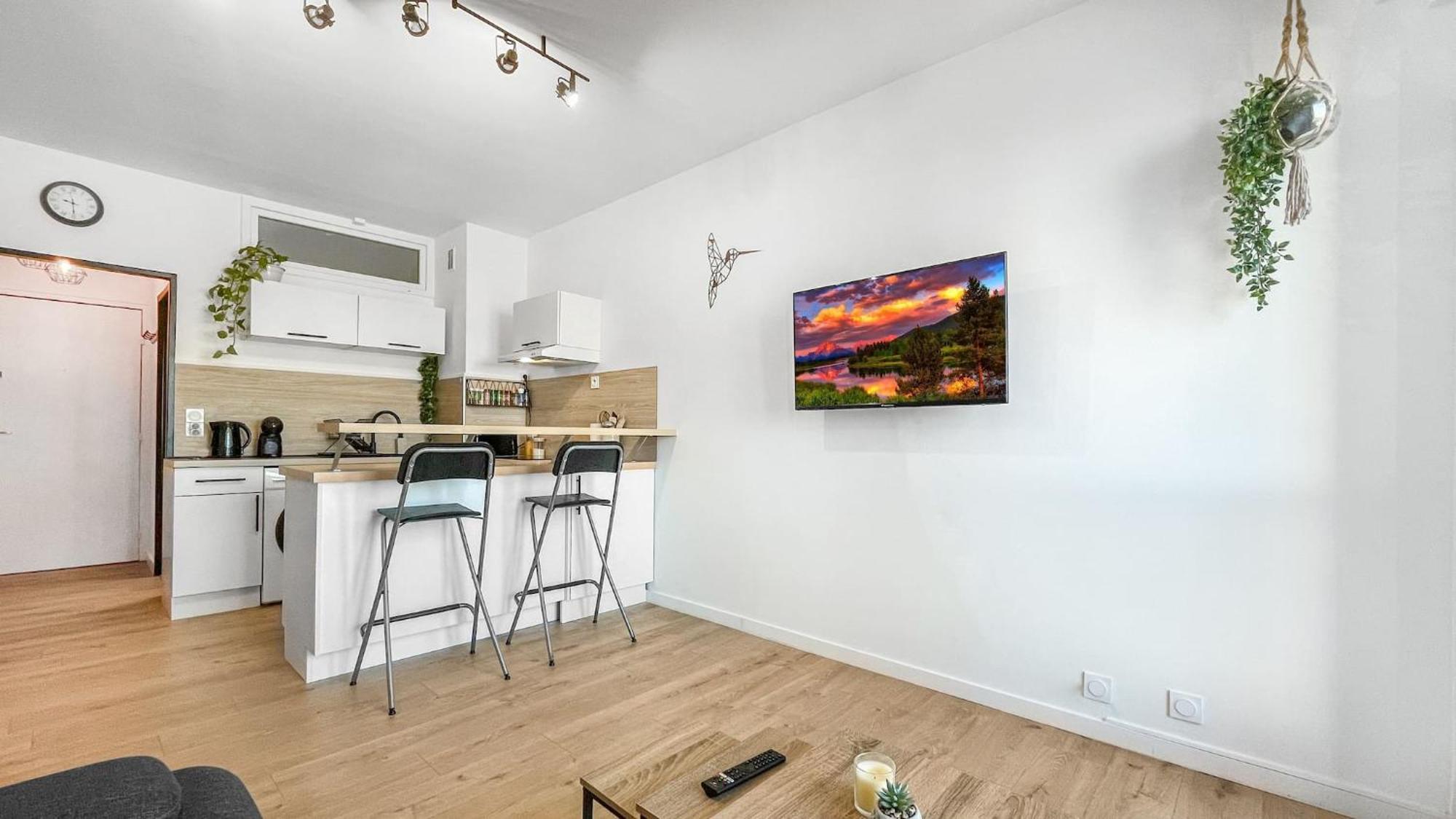 Homey Colibri - New / Free Parking/ Proche Gare Annemasse / Aux Portes De Genevegeneve Екстериор снимка
